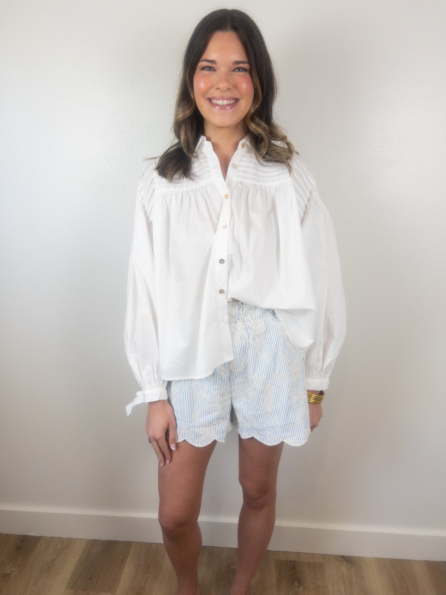 Blue stripe scallop shorts