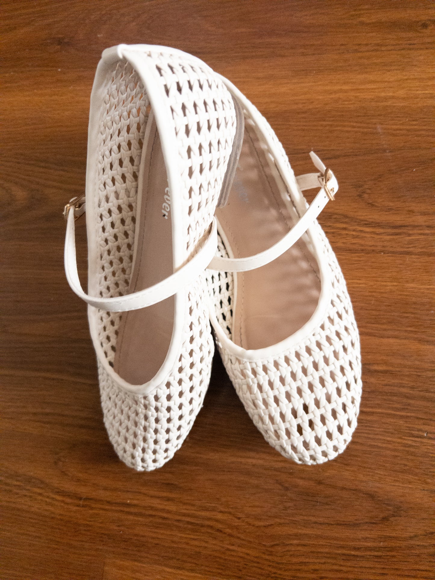 Mary Jane Cream Flat