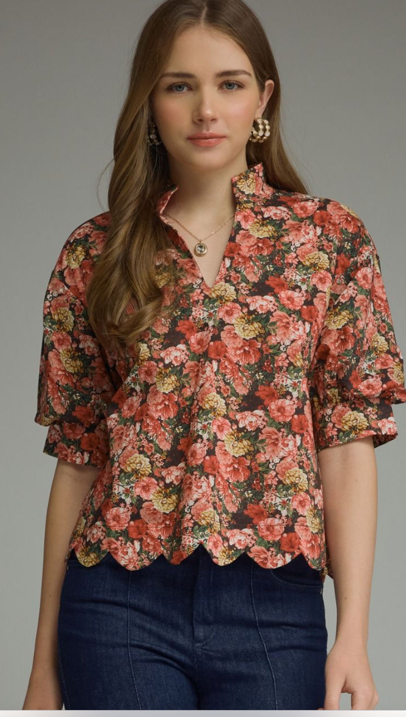 Brick Floral Scallop Top